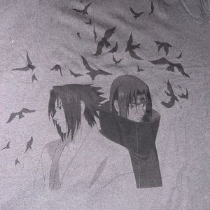 Uniqlo Naruto t shirt